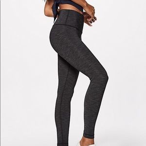 Grey Lulu Lemon leggings